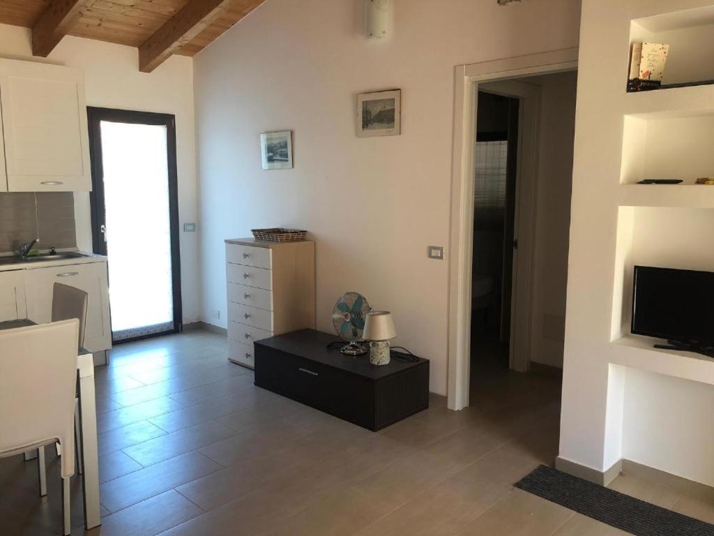 Trilocale Con Cortile Διαμέρισμα Budoni Εξωτερικό φωτογραφία